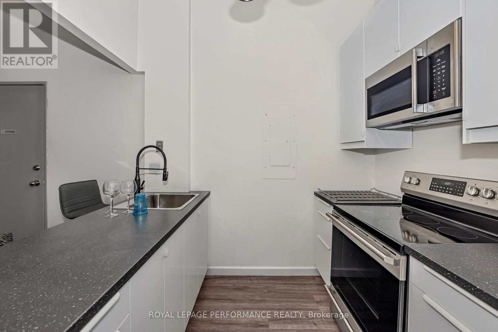 406 - 141 Somerset Street W, Ottawa, Ontario  K2P 2H1 - Photo 38 - X12177290