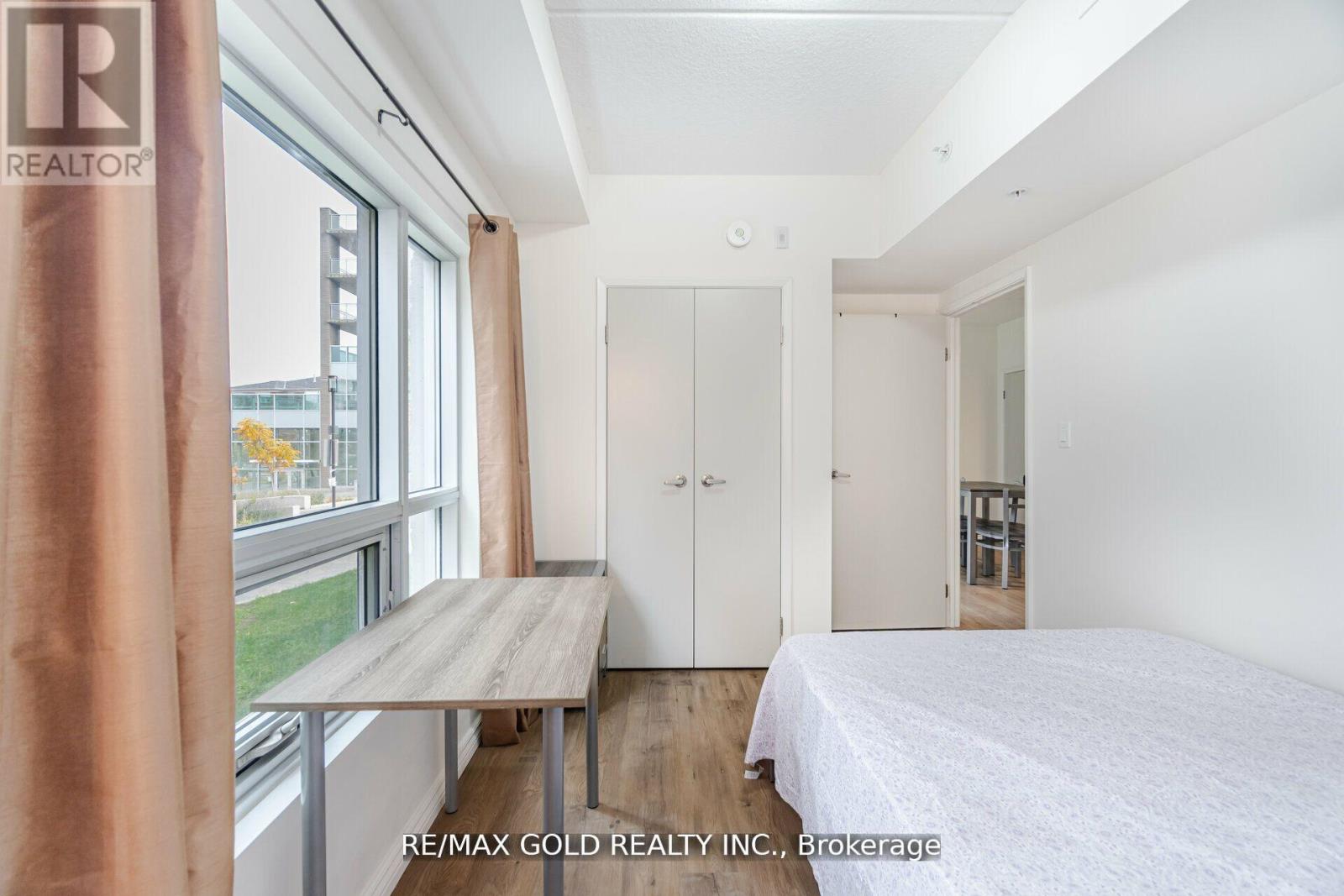 H101 - 275 Larch Street, Waterloo, Ontario  N2L 3R2 - Photo 17 - X12177221