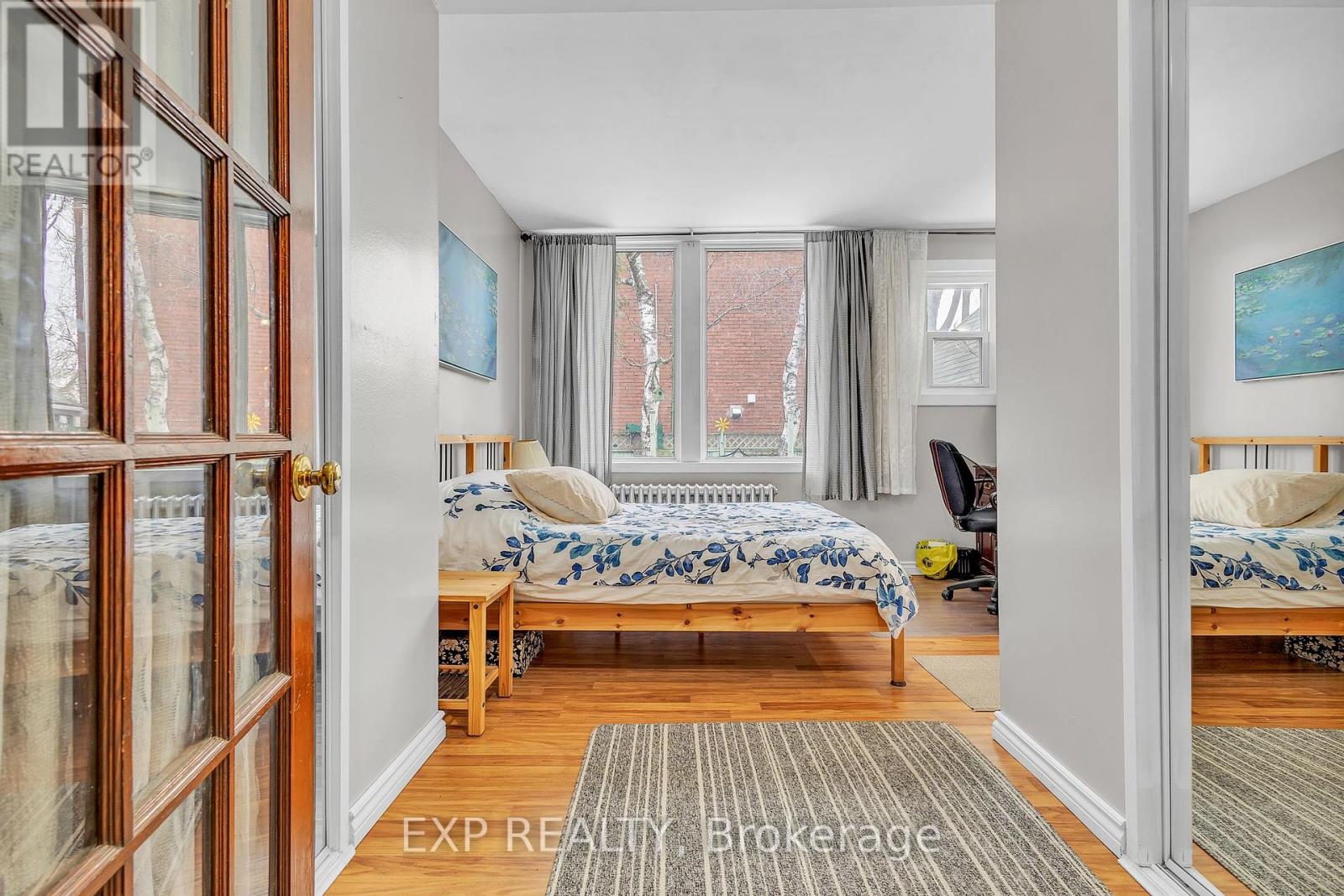 24 Burris Street, Hamilton (Gibson), Ontario  L8M 2J2 - Photo 22 - X12177236