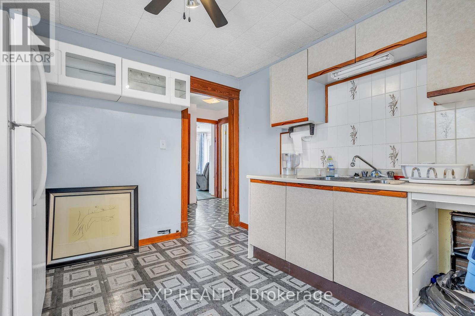 24 Burris Street, Hamilton, Ontario  L8M 2J2 - Photo 26 - X12177236