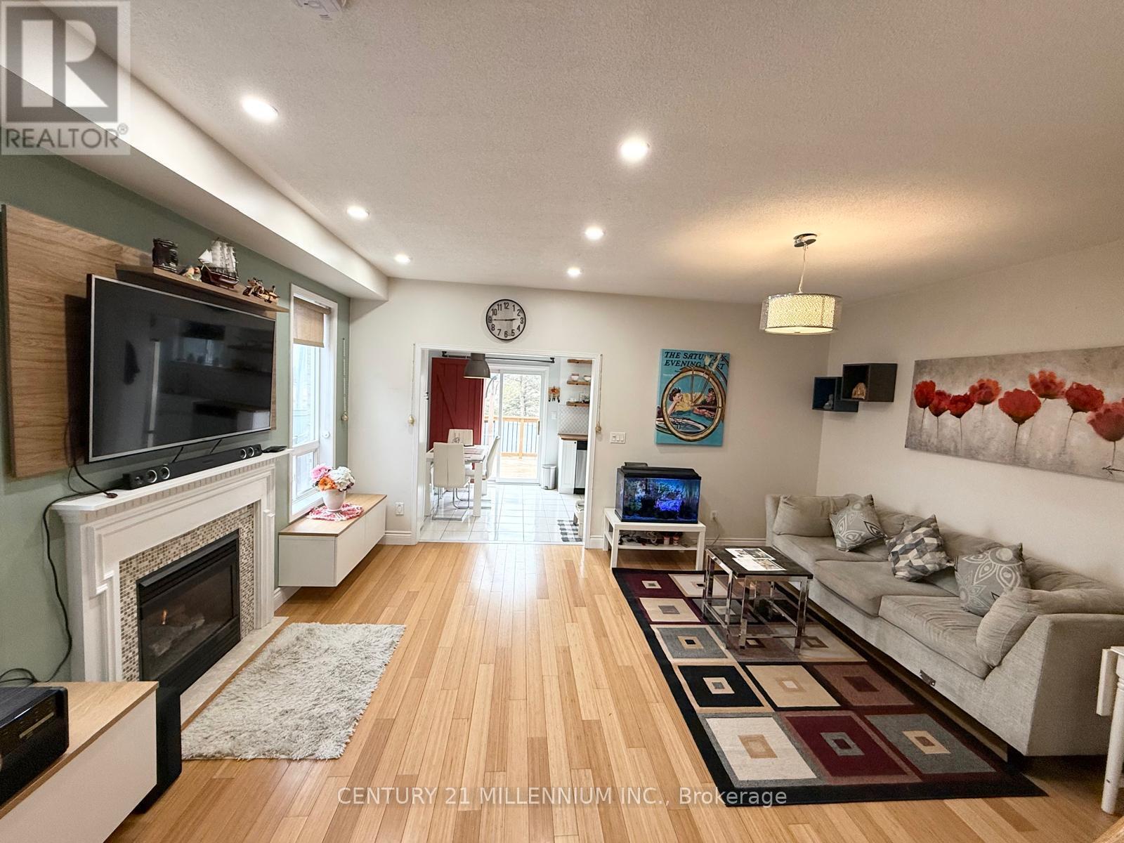 36 Hesketh Court, Caledon, Ontario  L7C 1C6 - Photo 8 - W12059671