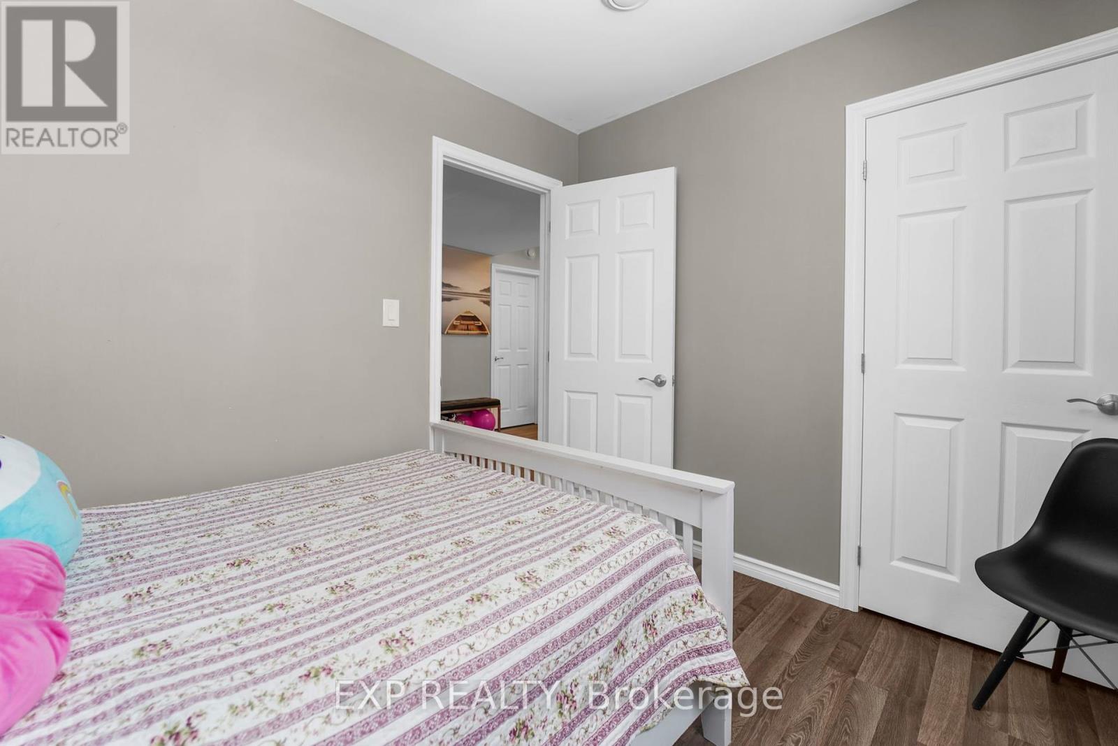 6097 Parkside Road, Niagara Falls, Ontario  L2H 0J4 - Photo 40 - X12170790