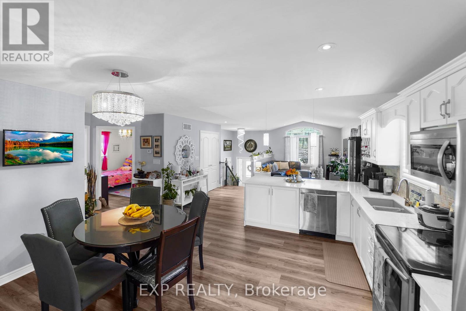 6097 Parkside Road, Niagara Falls, Ontario  L2H 0J4 - Photo 6 - X12170790