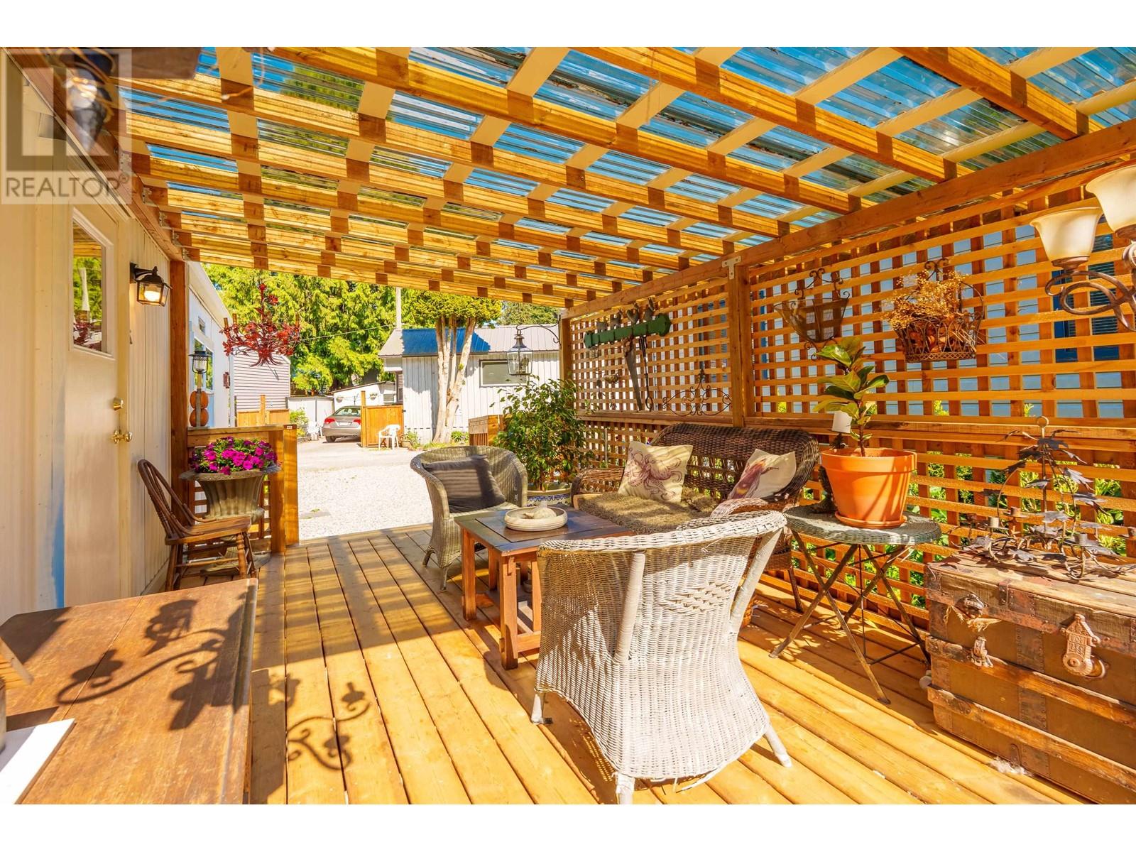 Property at 9 4514 SUNSHINE COAST HIGHWAY image 2