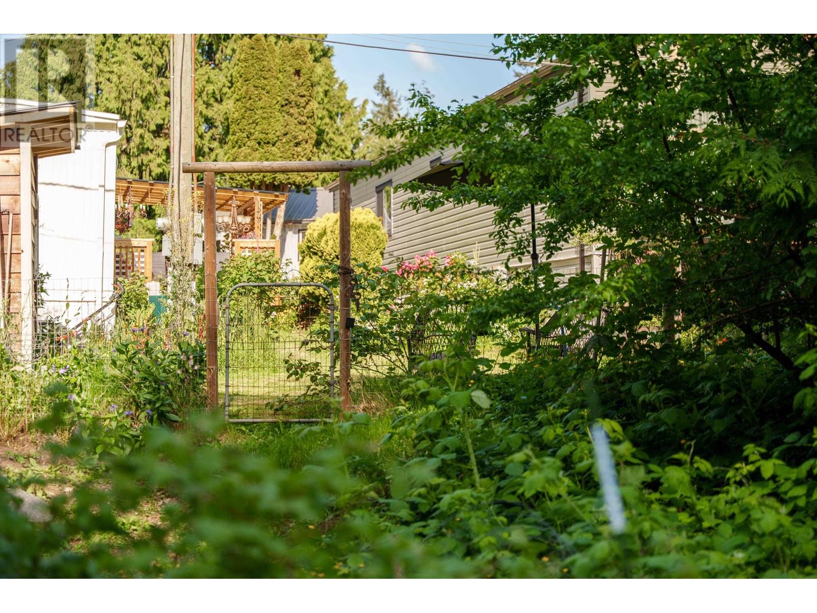 9 4514 Sunshine Coast Highway, Sechelt, British Columbia  V7Z 0G9 - Photo 20 - R3007944