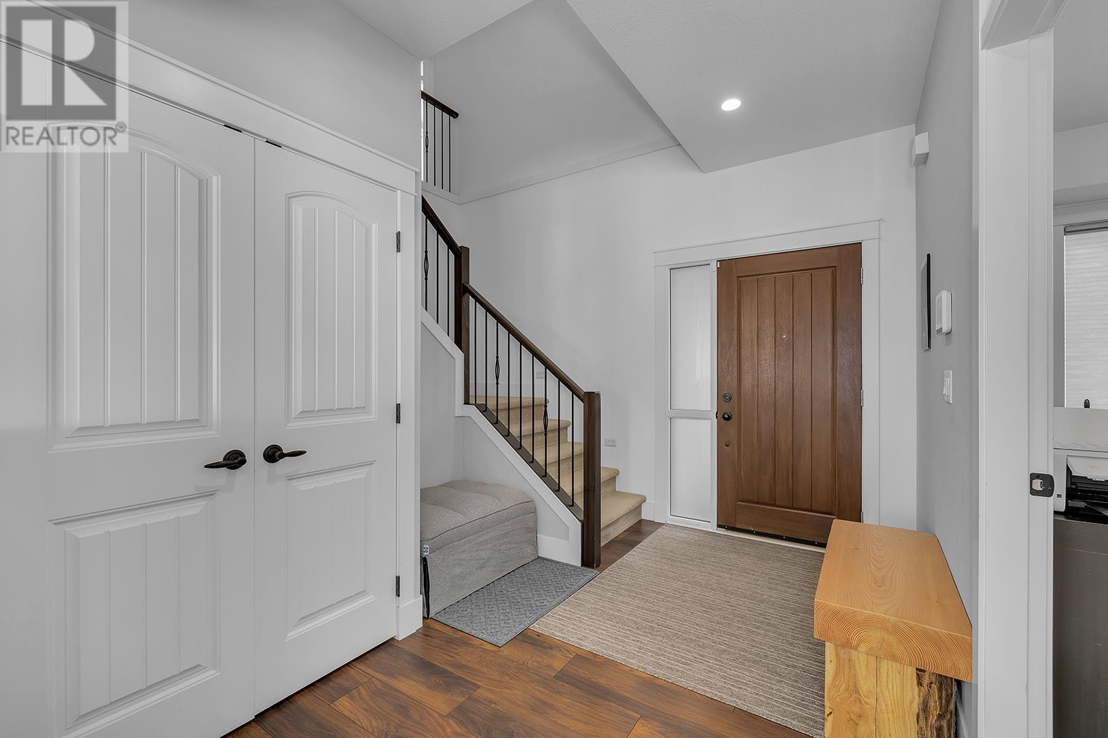 Property at 2358 Tallus Green Crescent image 3