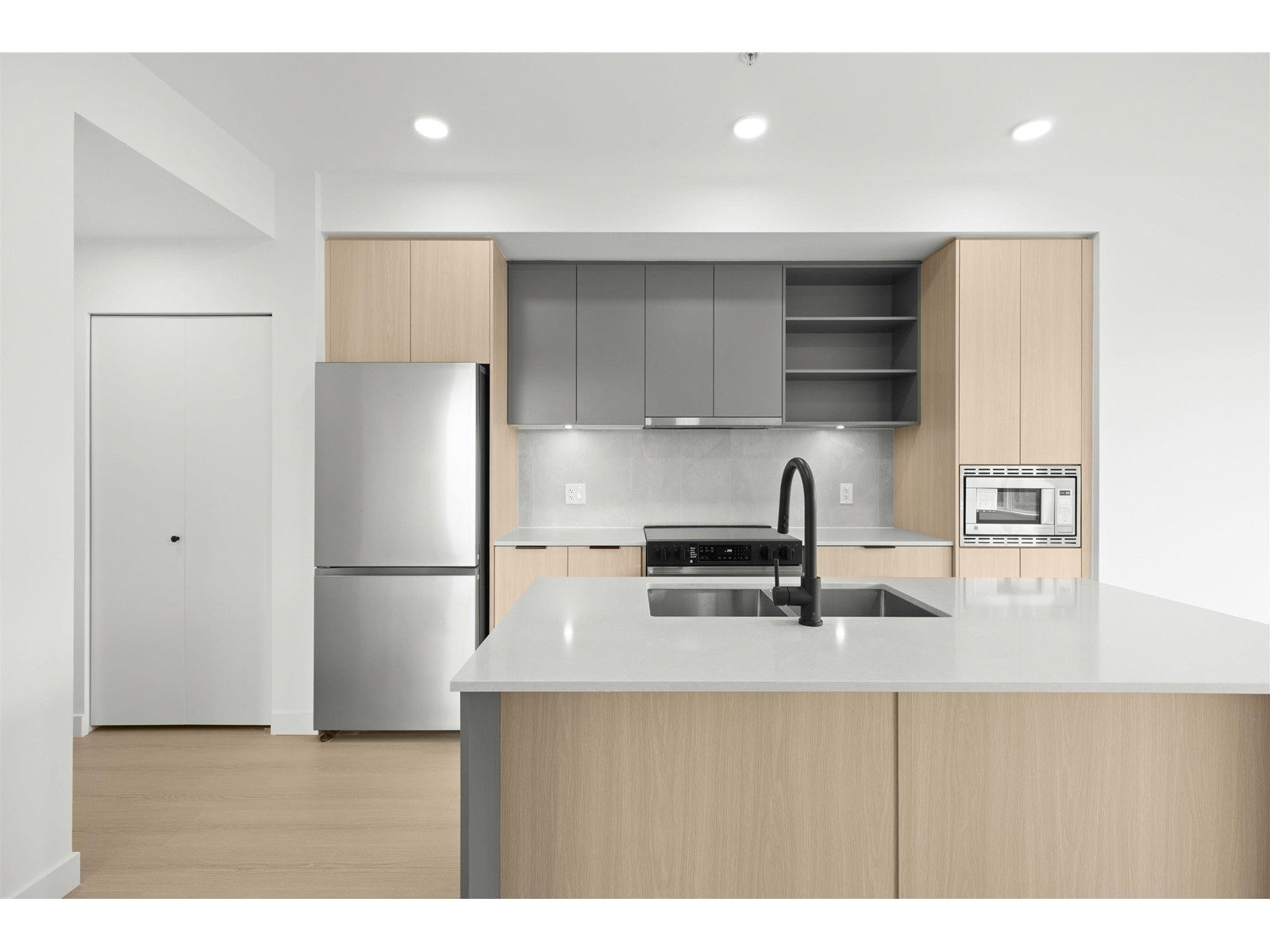 532 9456 134 Street, Surrey, British Columbia  V3V 0G8 - Photo 5 - R3007831