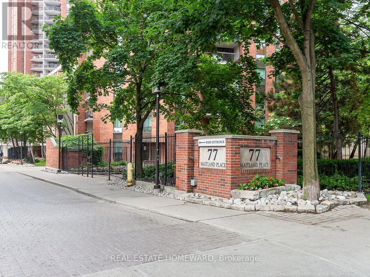 420 - 77 MAITLAND PLACE, Toronto, Ontario