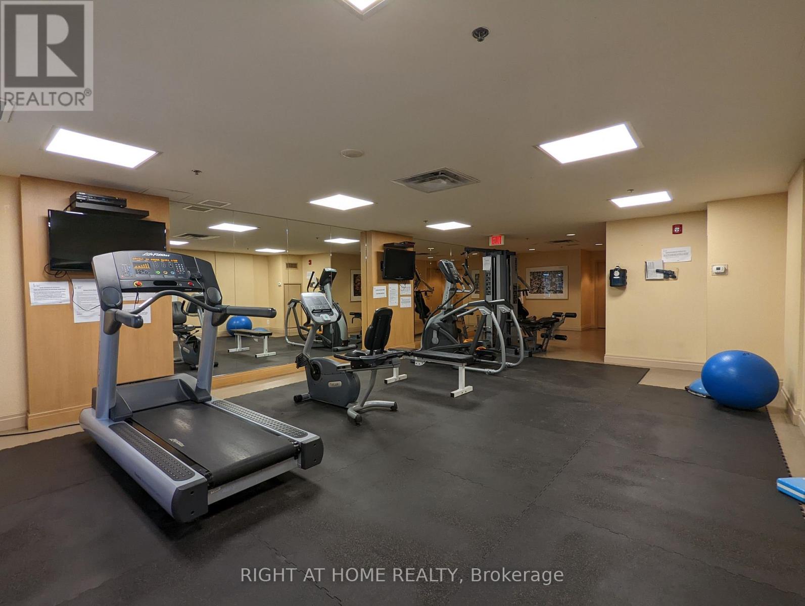 416 - 736 Spadina Avenue, Toronto, Ontario  M5S 2J2 - Photo 21 - C12177292