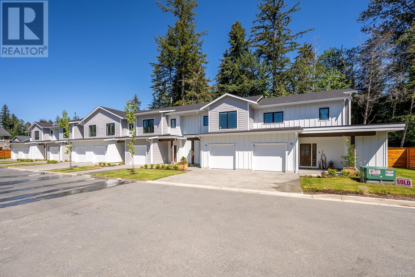 Property at 20 1090 Evergreen Rd image 5