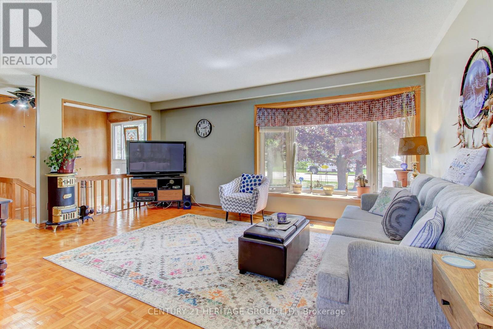 1 Park Road, Bradford West Gwillimbury, Ontario  L0G 1B0 - Photo 12 - N12177295