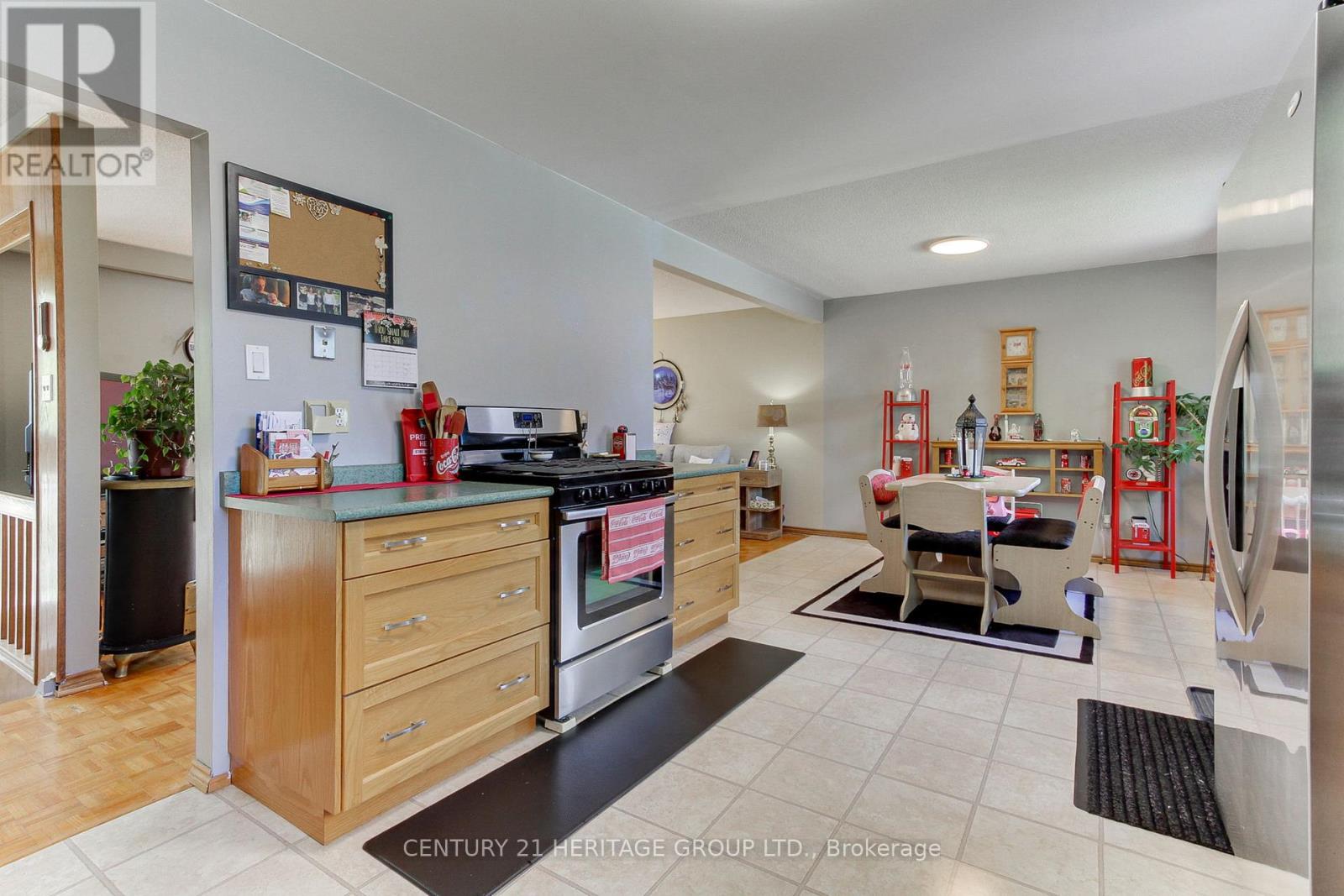 1 Park Road, Bradford West Gwillimbury, Ontario  L0G 1B0 - Photo 22 - N12177295