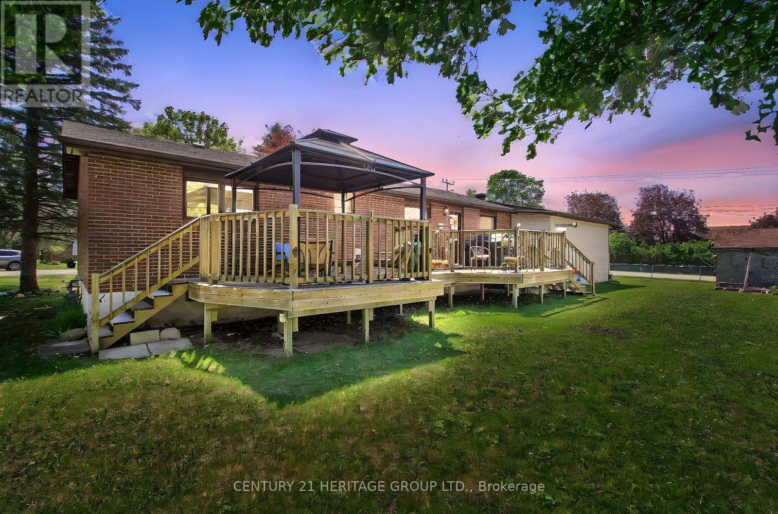 1 Park Road, Bradford West Gwillimbury, Ontario  L0G 1B0 - Photo 45 - N12177295