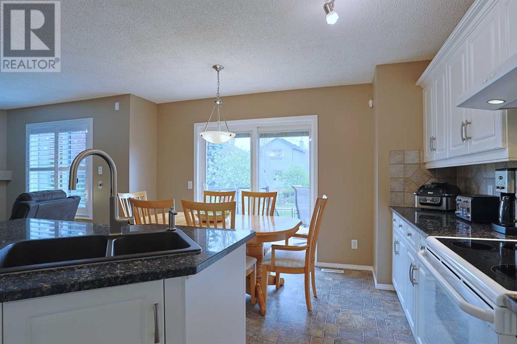 228 Cranfield Park Se, Calgary, Alberta  T3M 1B4 - Photo 13 - A2220969