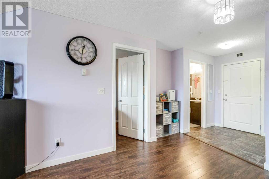 4315, 403 Mackenzie Way Sw, Airdrie, Alberta  T4B 3V7 - Photo 4 - A2223254