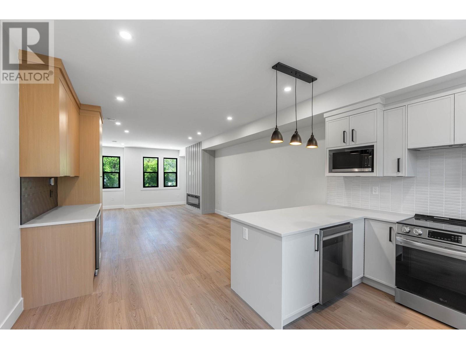 Property at 3590 Redecopp Road Unit# 2 image 5
