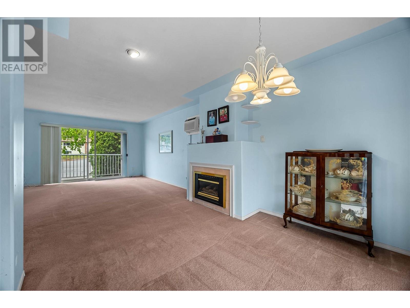 Property at 2290 Parker Drive image 3