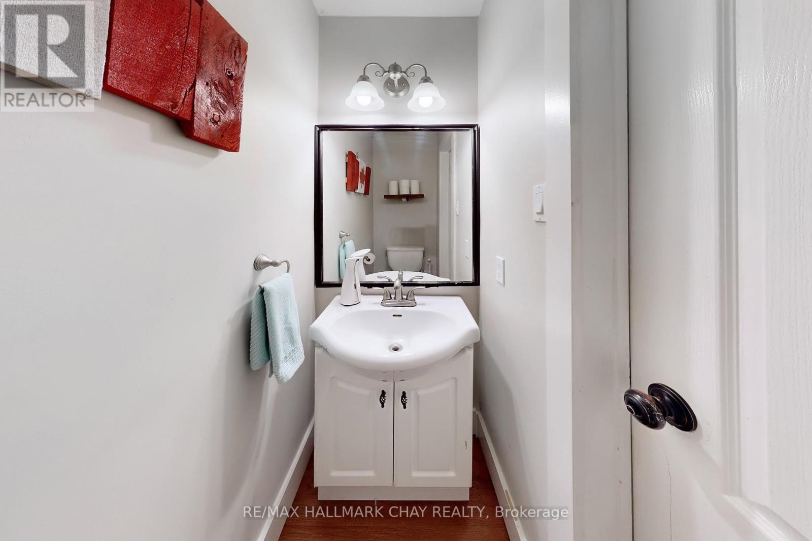 40 Shakespeare Crescent, Barrie, Ontario  L4N 6C1 - Photo 15 - S12099089