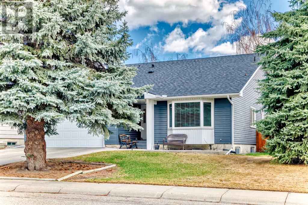 35 Sunmount Close, Calgary, Alberta  T2X 1V3 - Photo 2 - A2213542