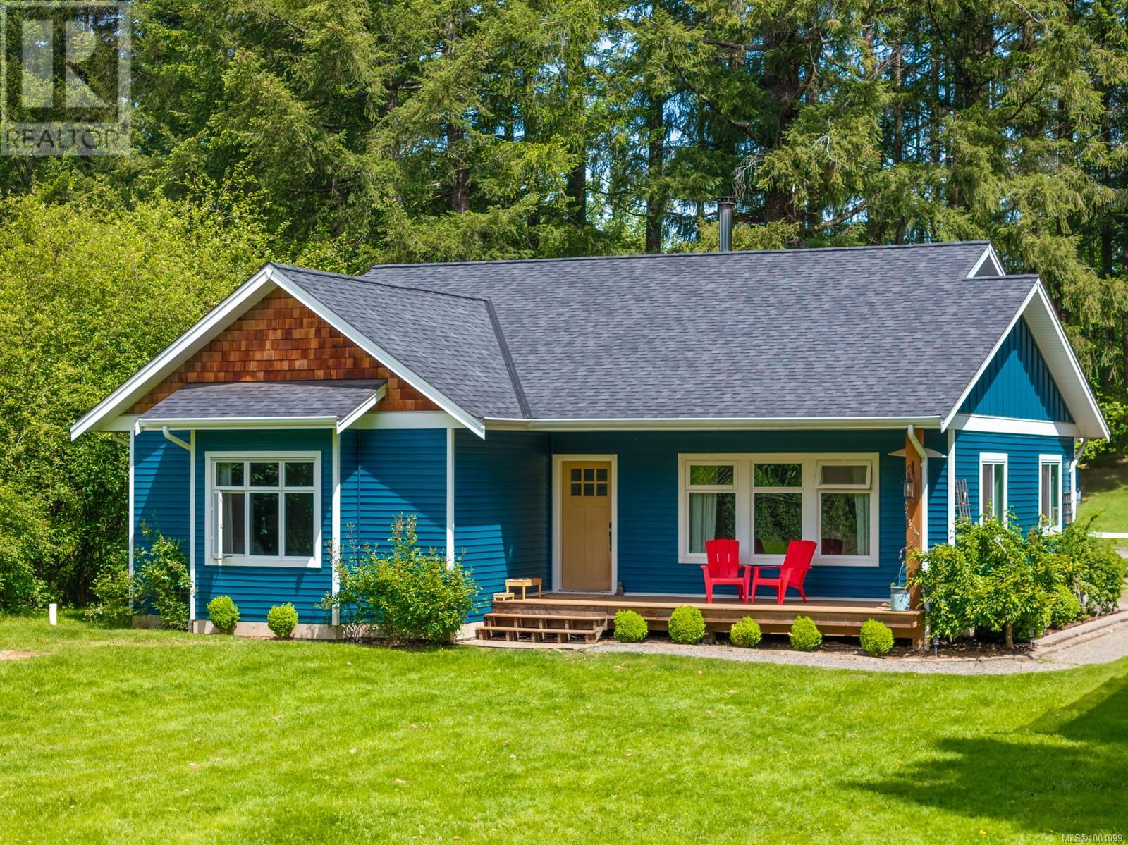 6580 Poulton Rd, Merville, British Columbia