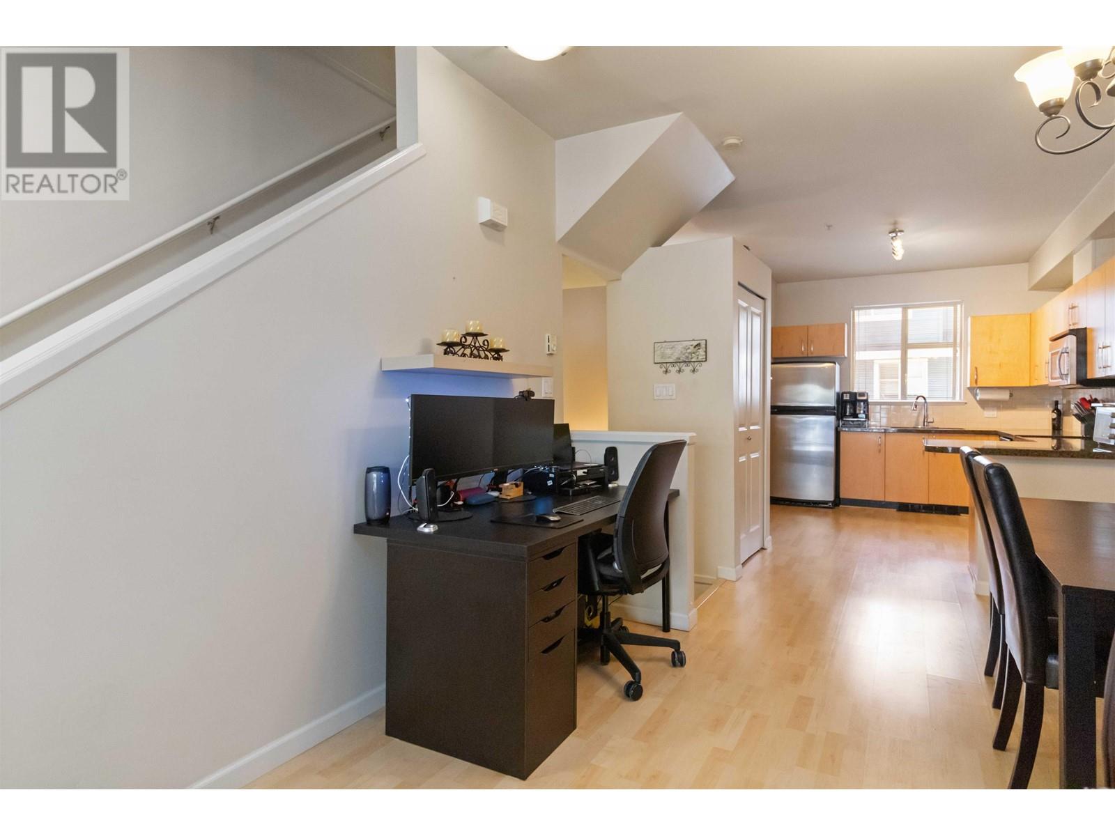 37 935 Ewen Avenue, New Westminster, British Columbia  V3M 0A1 - Photo 4 - R3007843