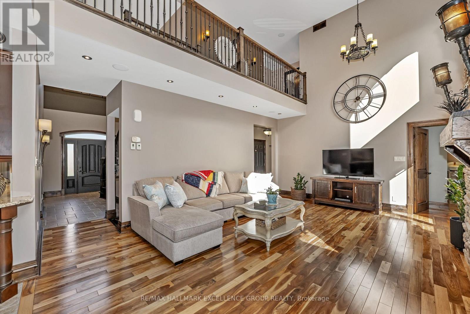 519 Emerald Street, Clarence-Rockland, Ontario  K4K 0C1 - Photo 12 - X12177343