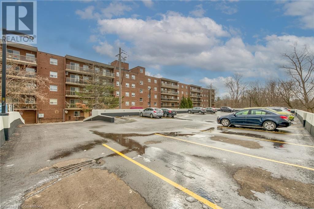 793 Colborne Street E Unit# 512, Brantford, Ontario  N3S 7J3 - Photo 1 - 40734406