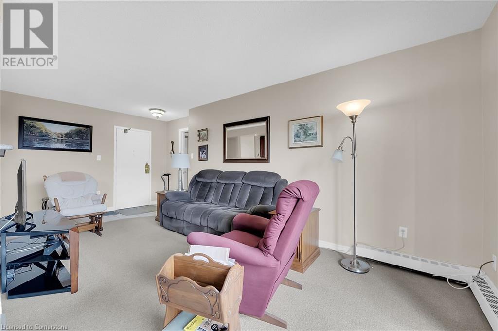 793 Colborne Street E Unit# 512, Brantford, Ontario  N3S 7J3 - Photo 12 - 40734406