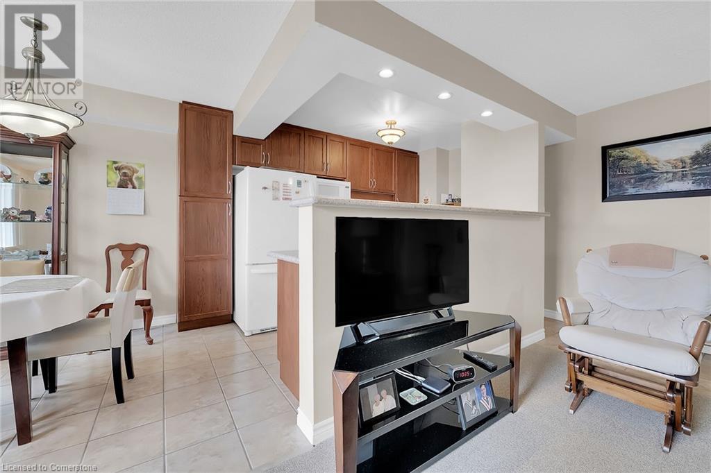793 Colborne Street E Unit# 512, Brantford, Ontario  N3S 7J3 - Photo 14 - 40734406