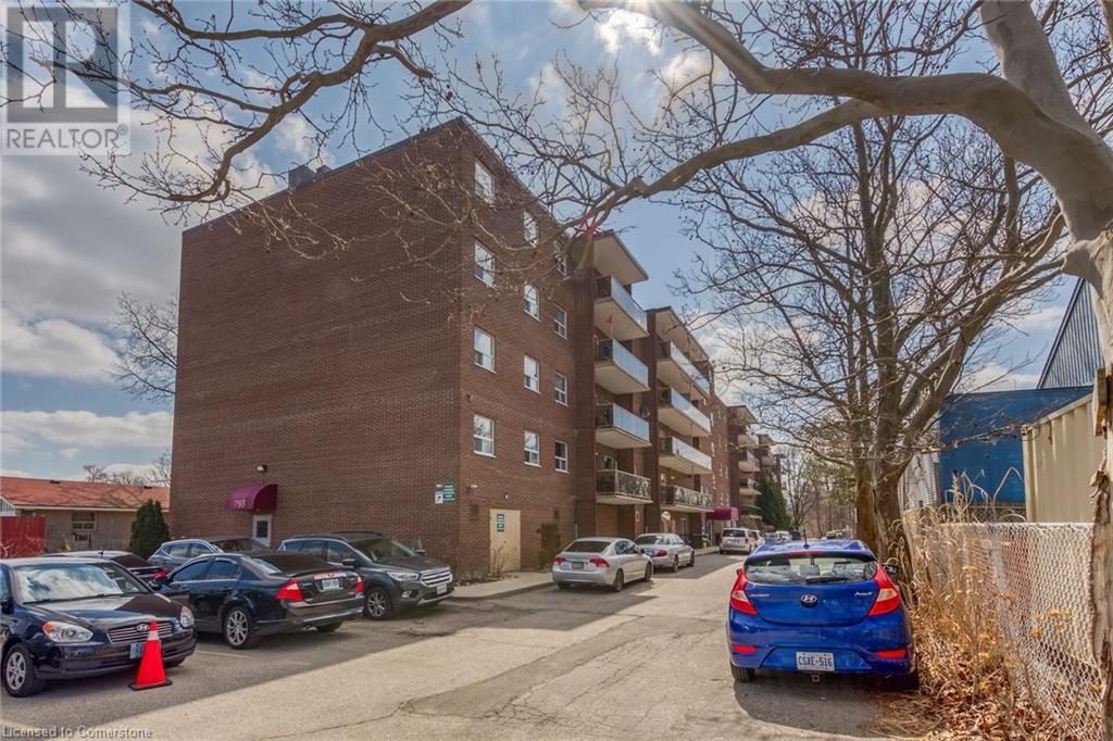 793 Colborne Street E Unit# 512, Brantford, Ontario  N3S 7J3 - Photo 44 - 40734406