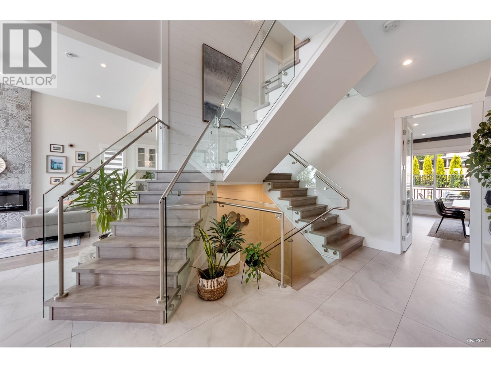 Property at 2243 KUGLER AVENUE image 2