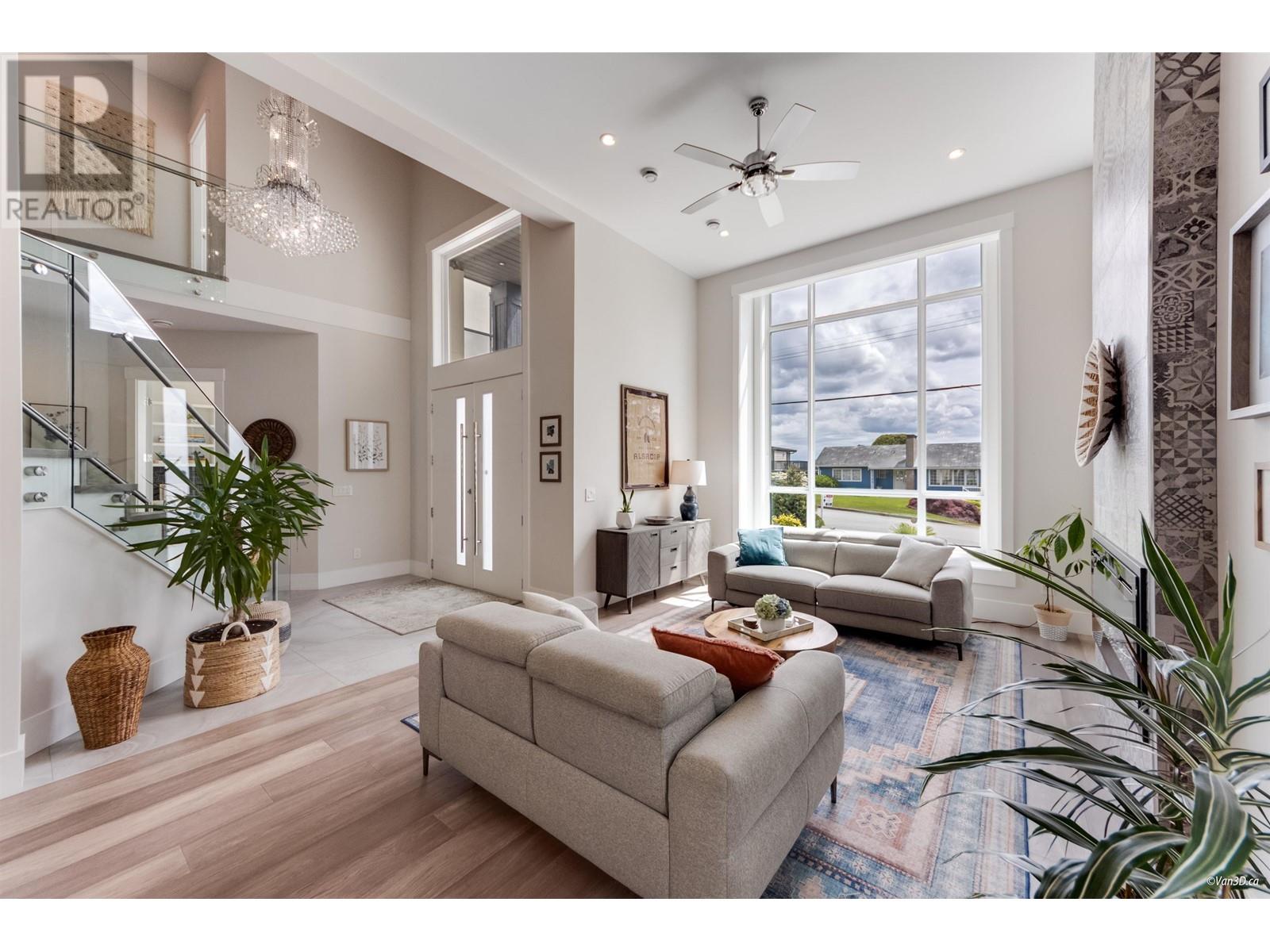 Property at 2243 KUGLER AVENUE image 3