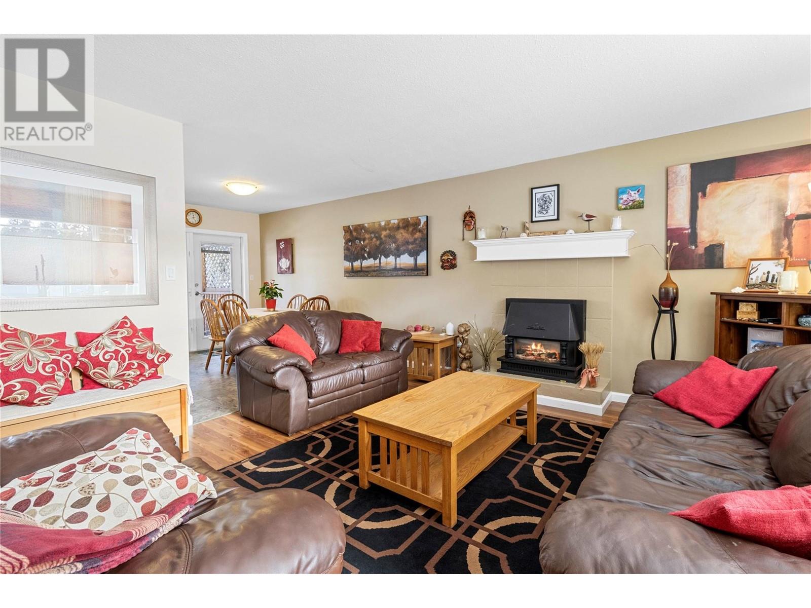 Property at 4651 71 Avenue NE image 5