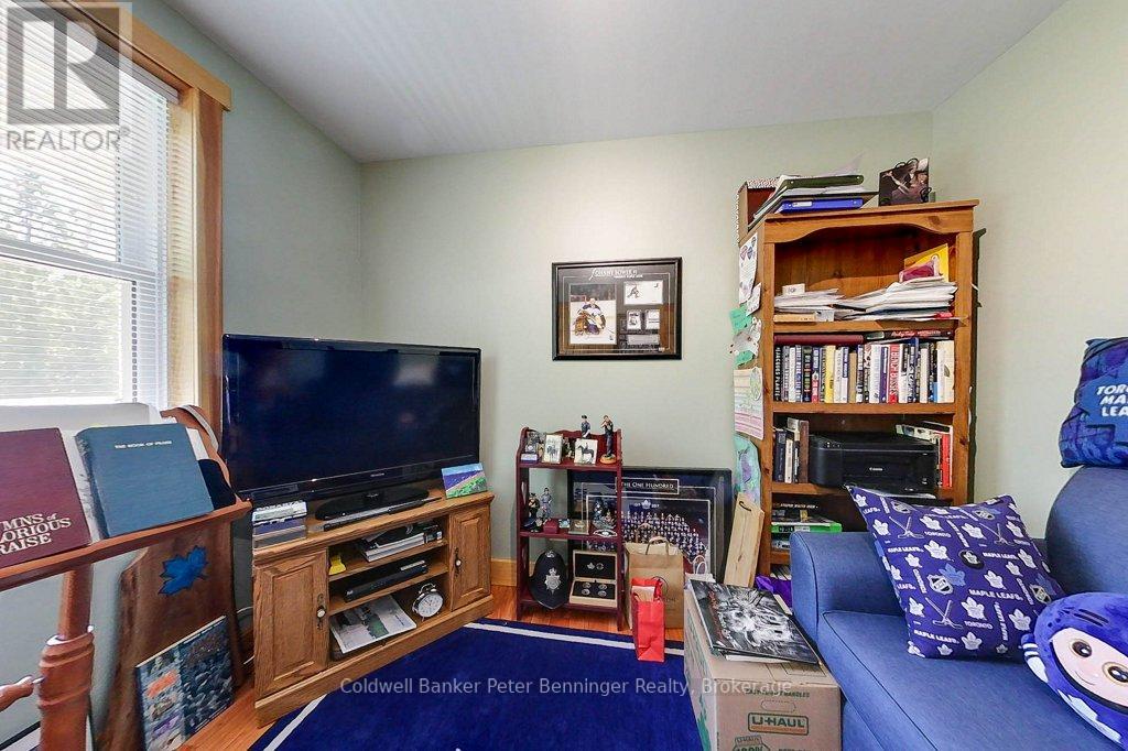 32 Pine Forest Drive, South Bruce Peninsula, Ontario  N0H 1P0 - Photo 17 - X12177331