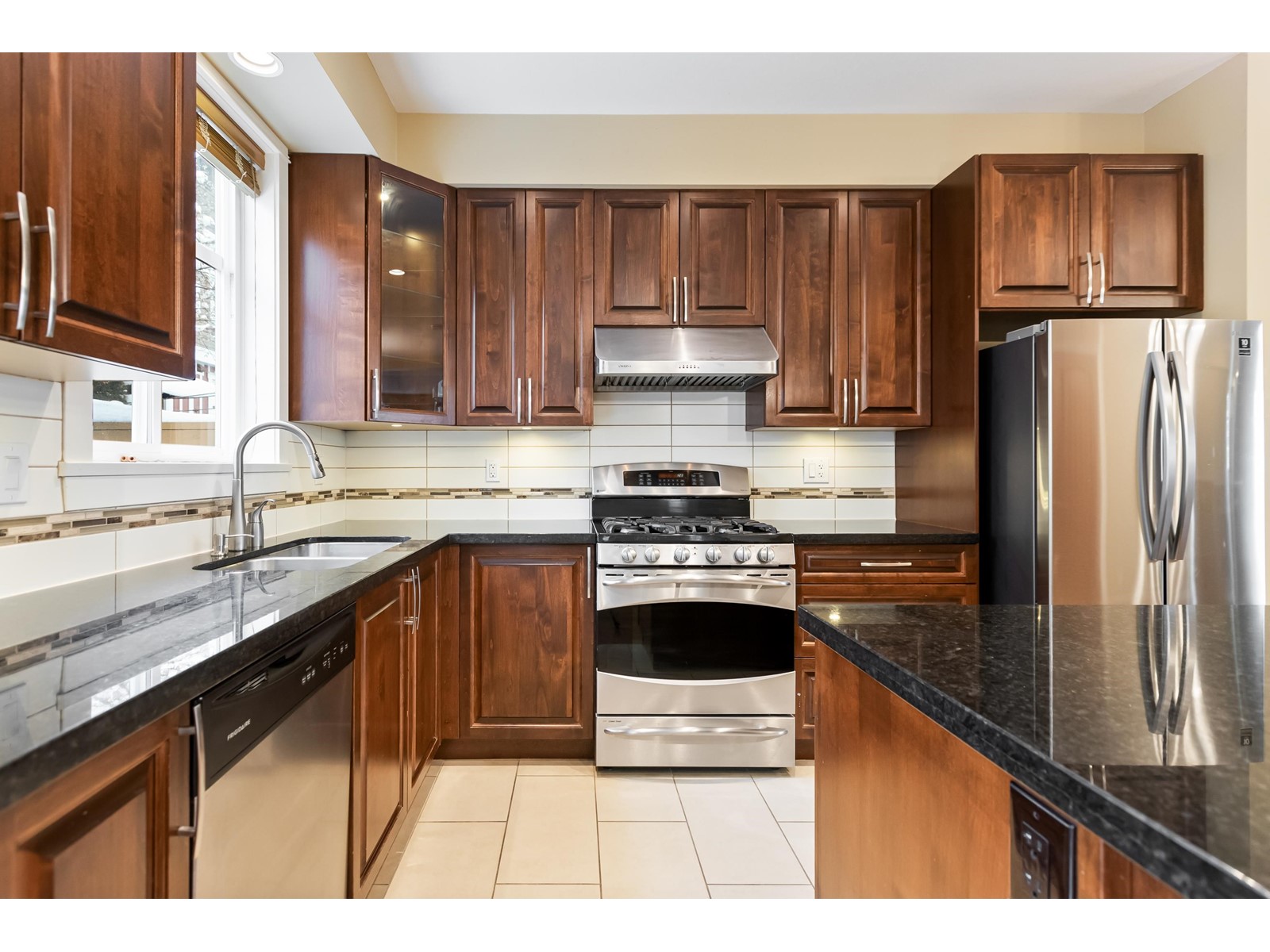 7 20738 84 Avenue, Langley, British Columbia  V2Y 0J6 - Photo 7 - R3007694