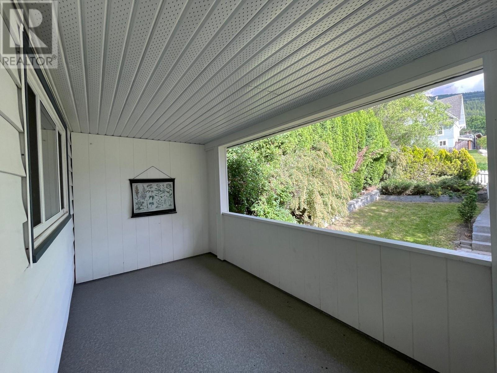 1015 CARBONATE Street, Nelson, BC V1L4R6