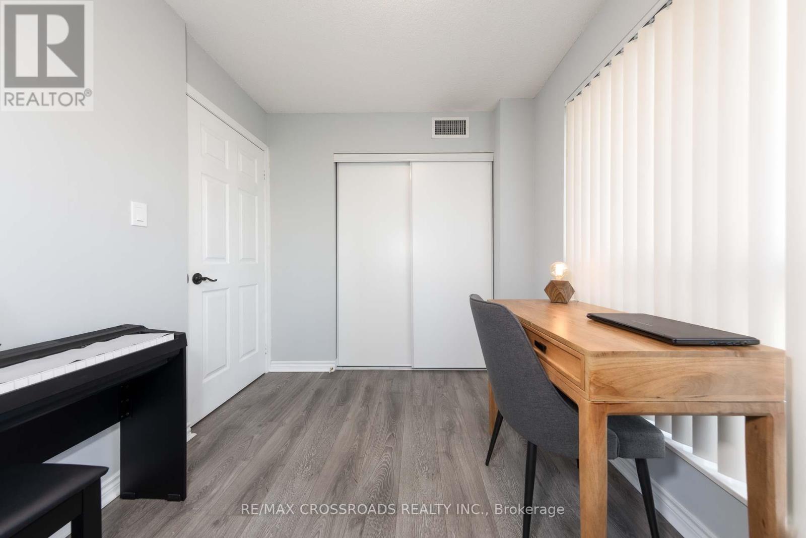203 - 7 Lorraine Drive, Toronto, Ontario  M2N 7H2 - Photo 21 - C12177302