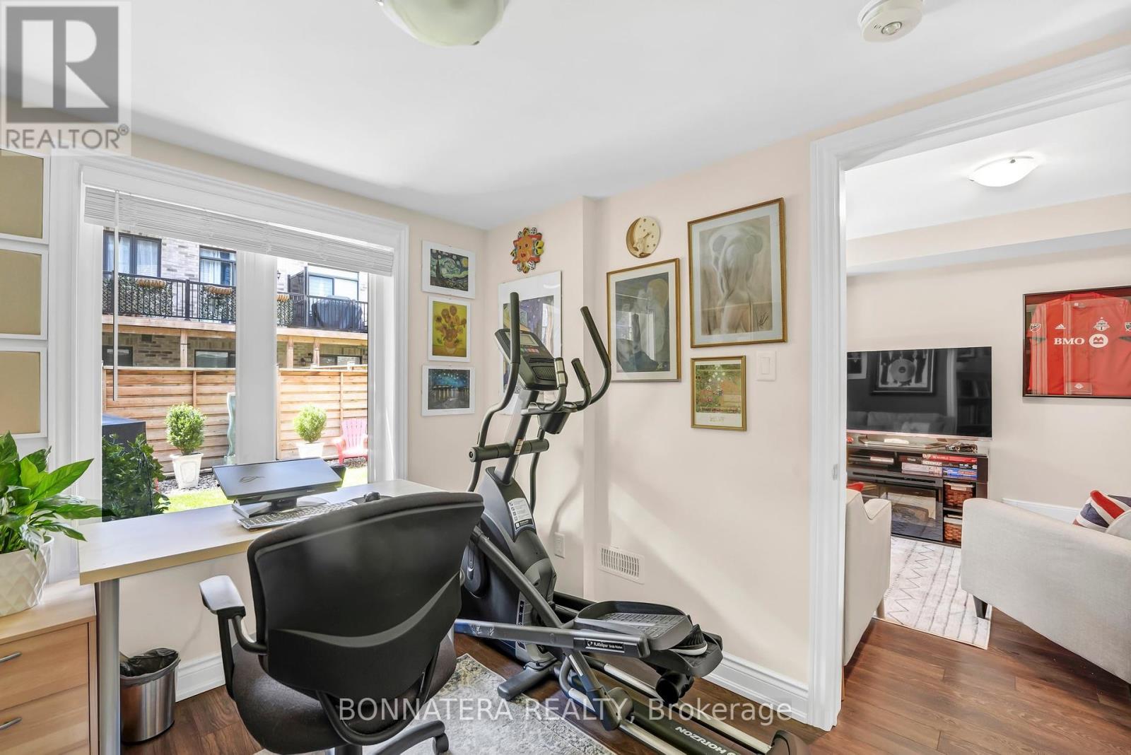 103 - 10 Augustus Terrace, Toronto, Ontario  M8Z 0E4 - Photo 32 - W12162752