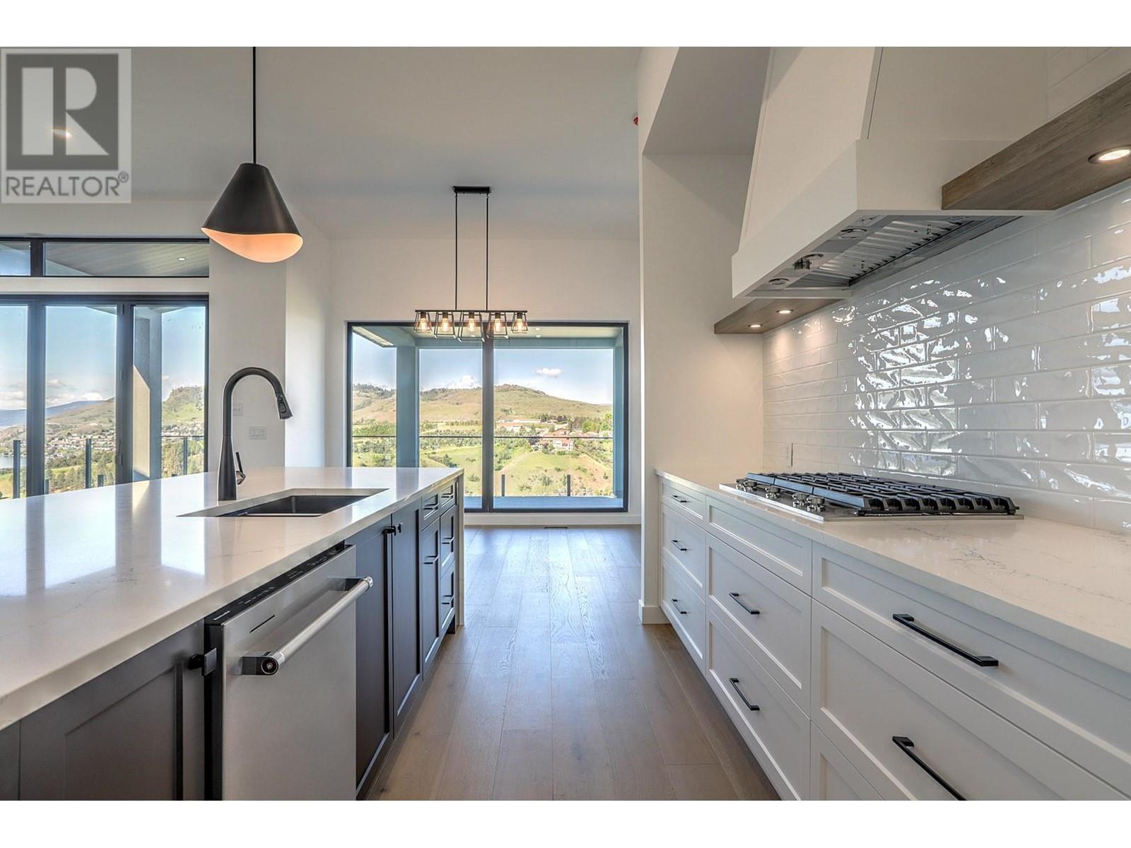 920 Mt Griffin Road, Vernon, British Columbia  V1B 0A5 - Photo 10 - 10348510