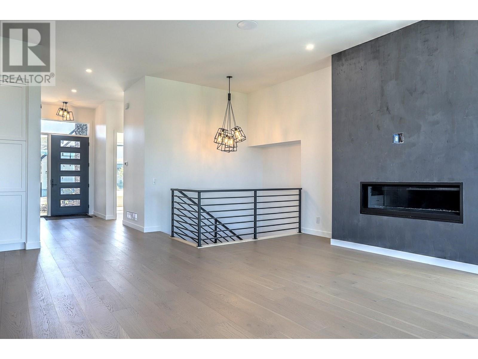 920 Mt Griffin Road, Vernon, British Columbia  V1B 0A5 - Photo 17 - 10348510