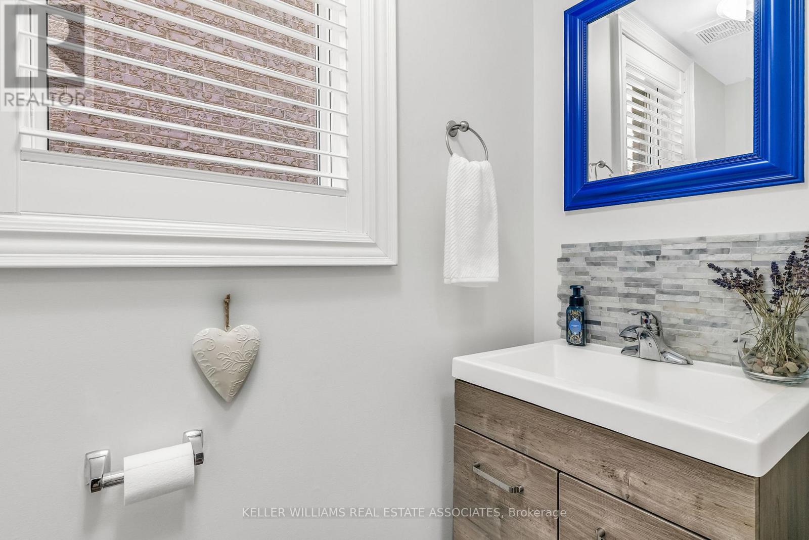 273 Duskywing Way, Oakville, Ontario  L6L 6X5 - Photo 13 - W12177299