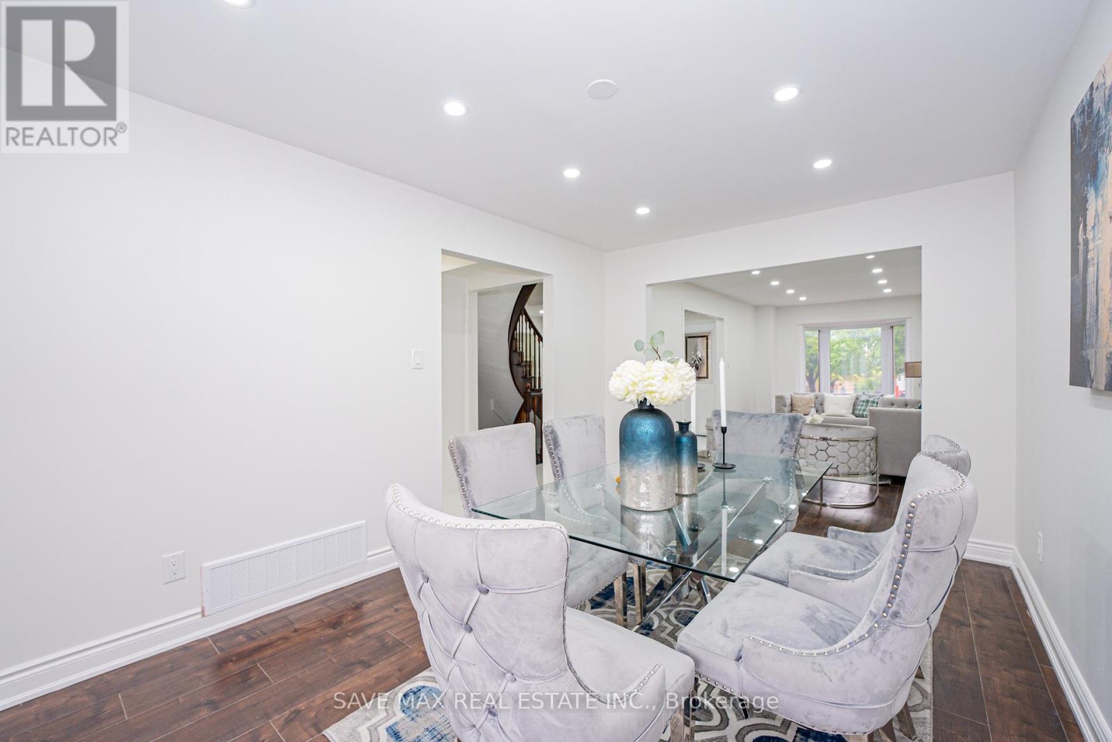 14 Conover Court, Brampton (Brampton South), Ontario  L6Y 3J5 - Photo 12 - W12177311