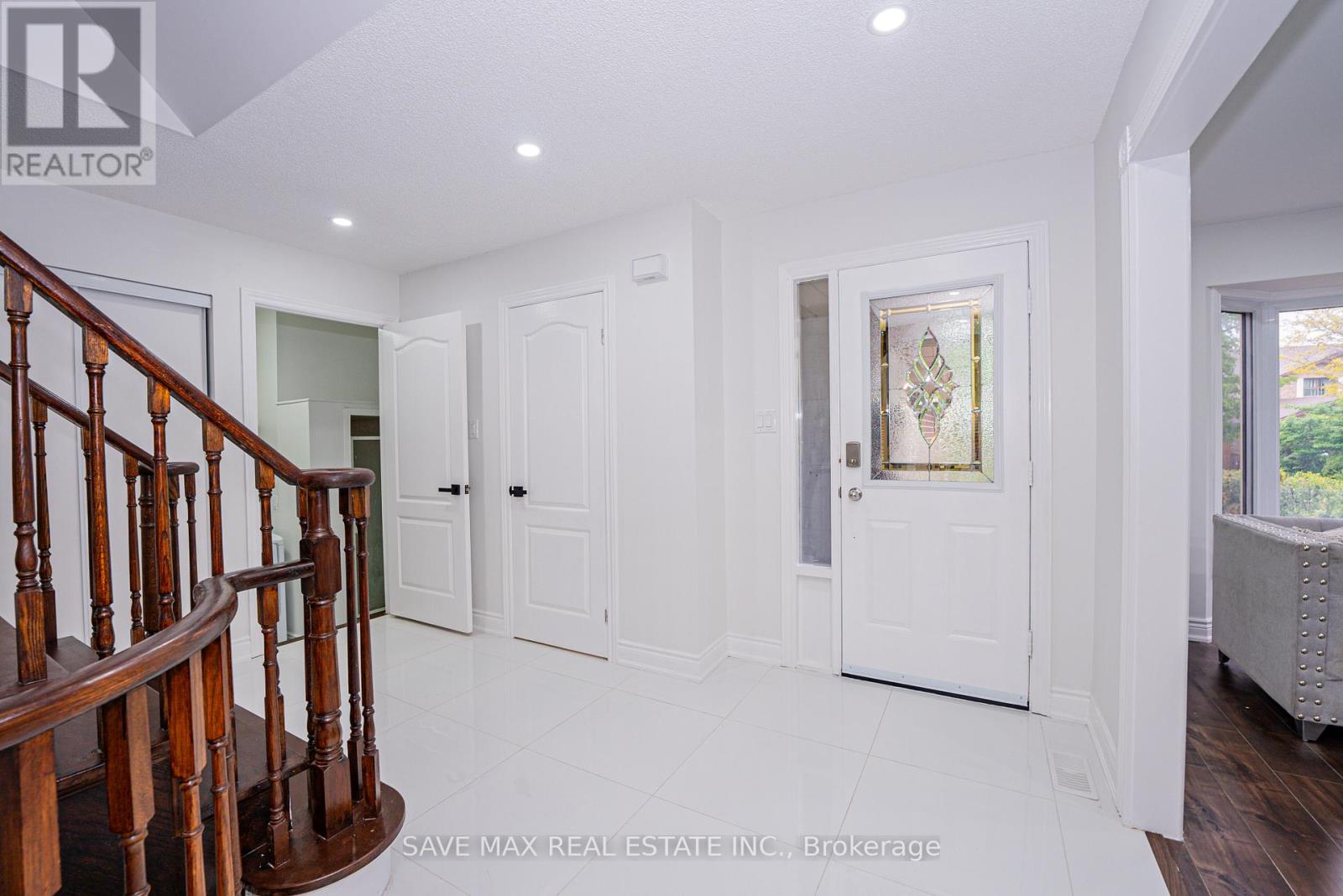 14 Conover Court, Brampton (Brampton South), Ontario  L6Y 3J5 - Photo 15 - W12177311