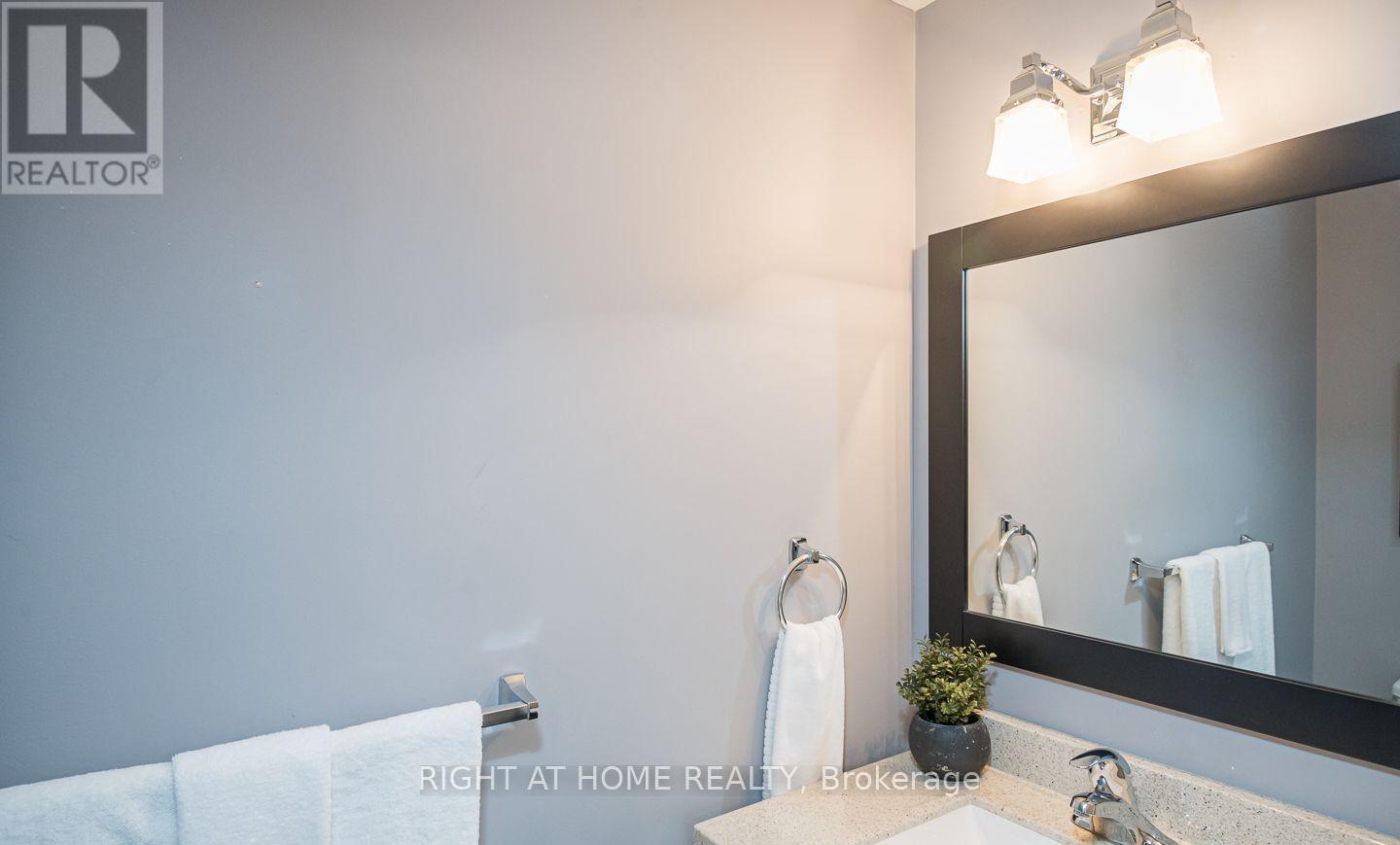 6772 Dolmage Court, Mississauga, Ontario  L5N 4V9 - Photo 31 - W12177334