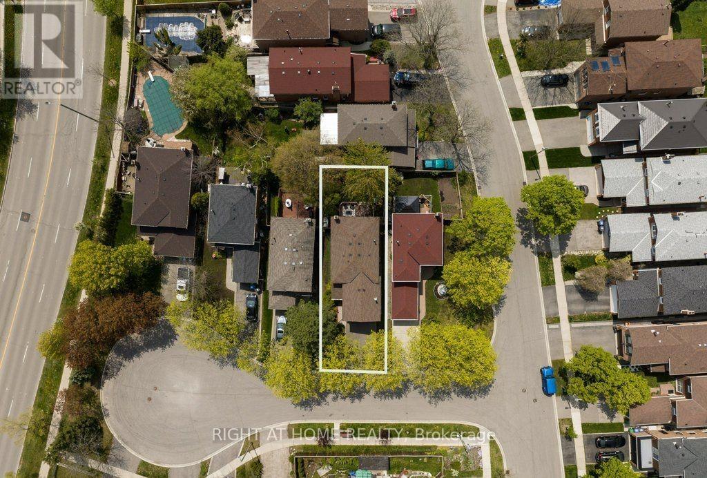 6772 Dolmage Court, Mississauga, Ontario  L5N 4V9 - Photo 35 - W12177334