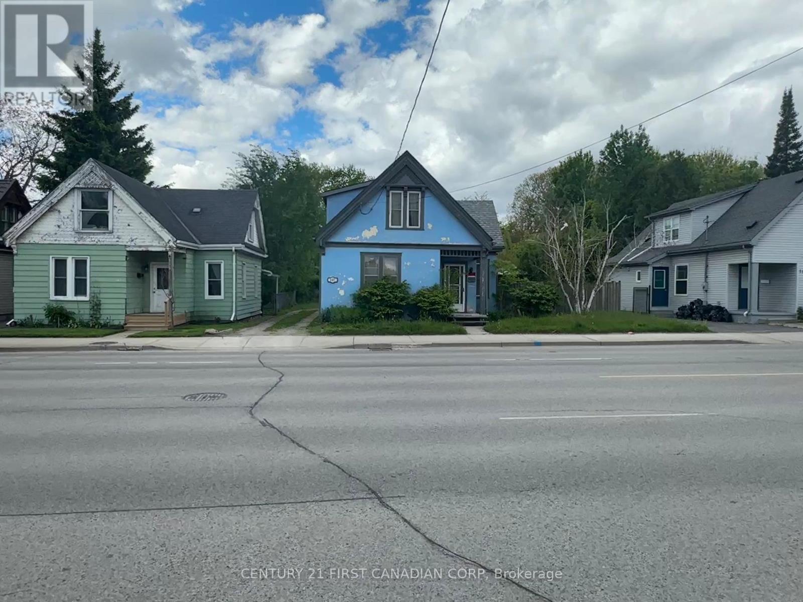 107 ADELAIDE STREET N, London East, Ontario