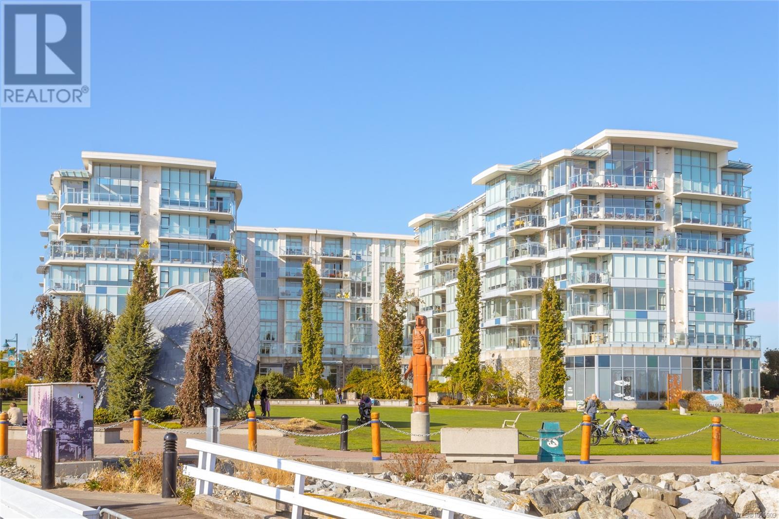 301 9809 Seaport Pl, sidney, British Columbia V8L0A5