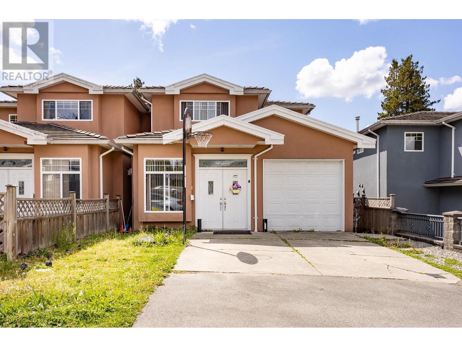 4316 HURST STREET, Burnaby, British Columbia