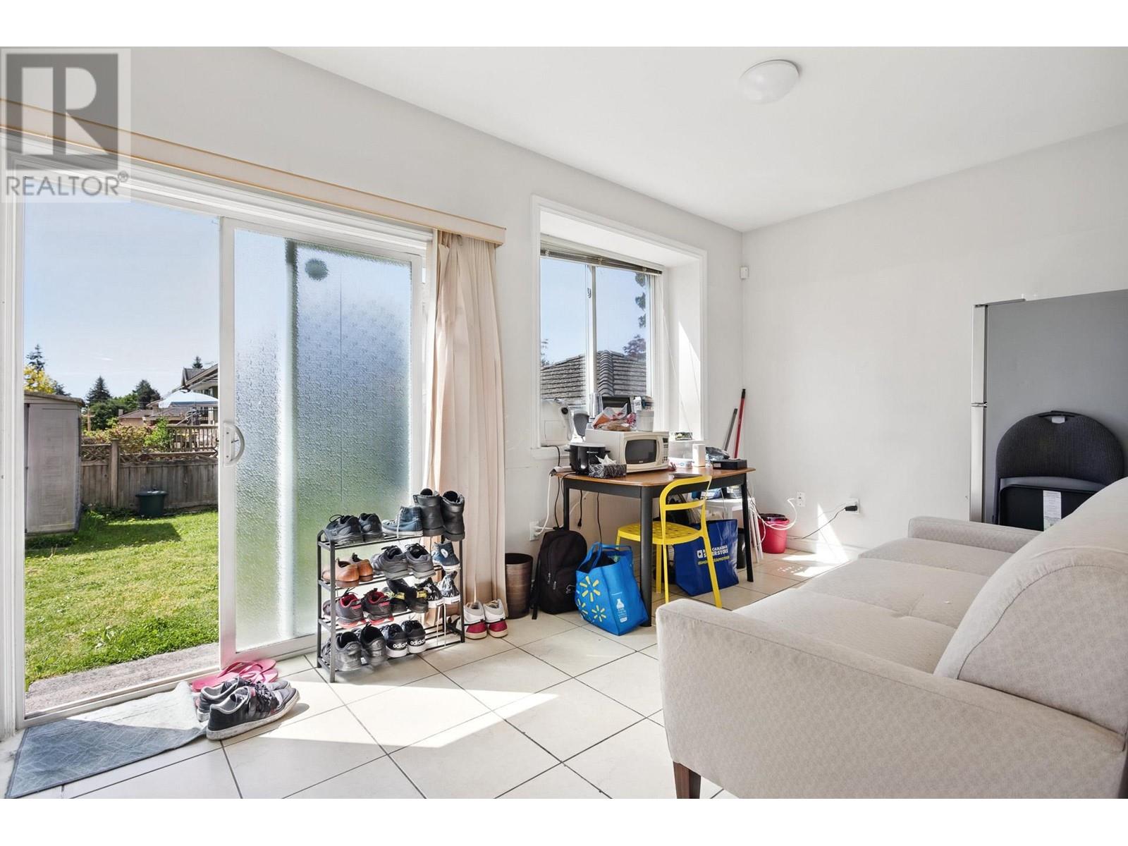 4316 Hurst Street, Burnaby, British Columbia  V5J 1M9 - Photo 18 - R3007995