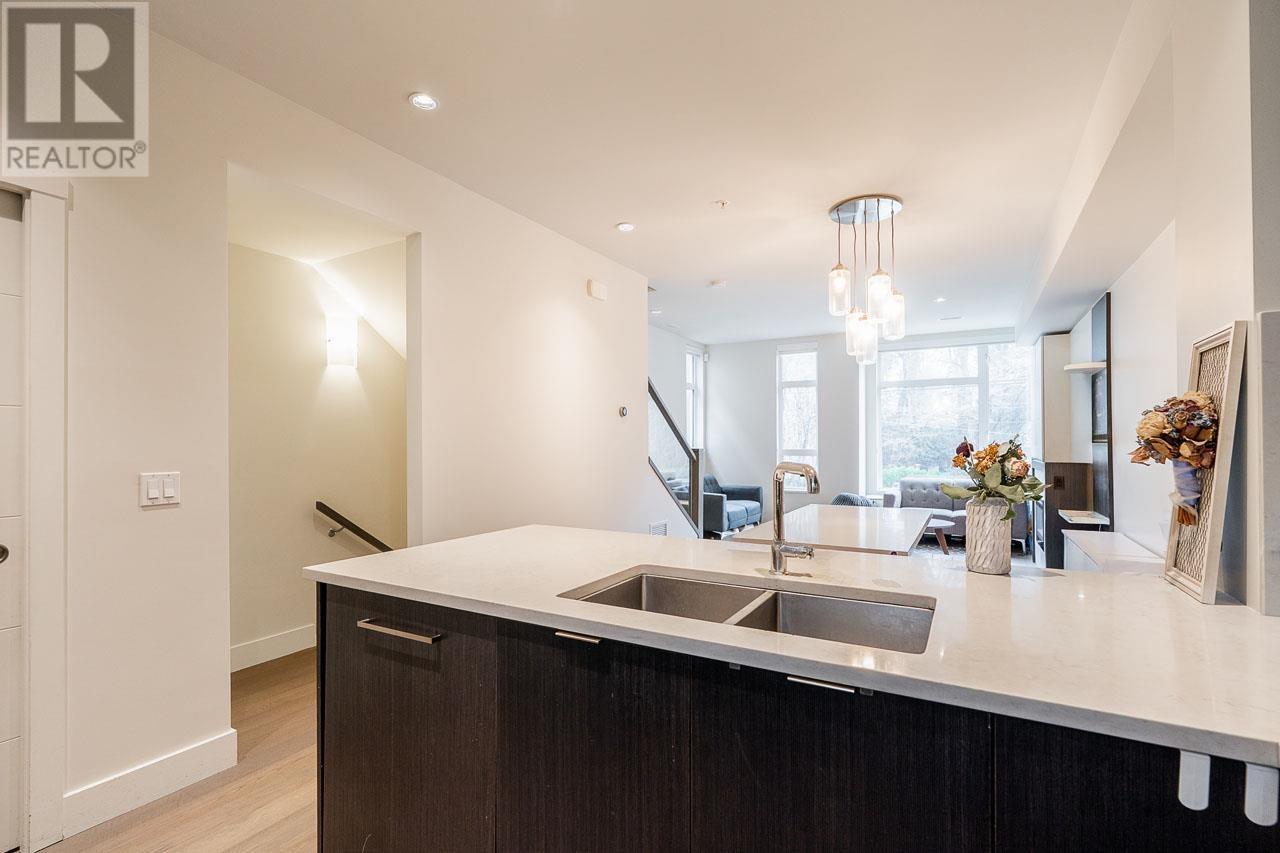5512 Oak Street, Vancouver, British Columbia  V6M 2V6 - Photo 10 - R3008013